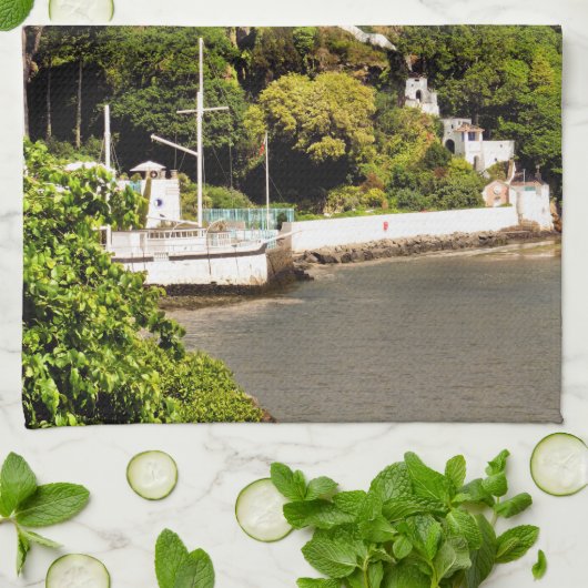 WALDORTE HANDTUCH (Gefaltet)