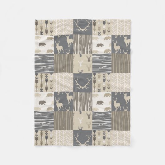 Waldpatchwork-Blanket in Tan und Grau Fleecedecke (Vorderseite)