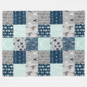 Waldpatchwork Hirsch. - Minze/Marine/grau Fleecedecke (Vorderseite (Horizontal))