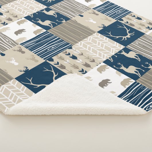 Waldpatchwork Sherpa Blanket in Marine und Tan Sherpadecke (3/4)