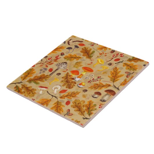 Waldpilze und Herbstflora auf Ocker Fliese (Seite)