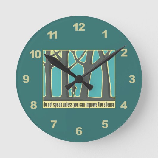 Waldstille Runde Wanduhr (Vorderseite)