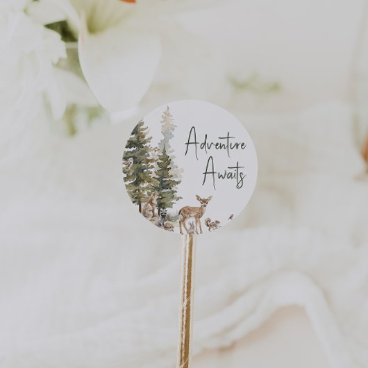 Waldtierabenteuer erwartet Gefallen Runder Aufkleber