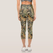 WALDTIERE, FOX, PEACOCK, HARE IN GRÜNEN BLUMEN CAPRI LEGGINGS (Rückseite)