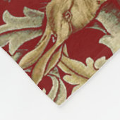 WALDTIERE, FOX, PEACOCK, HARE IN ROTEN BLUMEN FLEECEDECKE (Ecke)