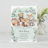 Waldtiere Grünpflanzen Gender Reveal Dusche Einladung (Stehend Vorderseite)