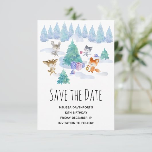 Waldtiere tanzen um einen Bäume herum Save The Date (Stehend Vorderseite)