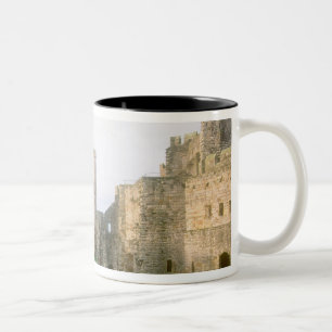 Wales, Caernarfon Burg, einer von Edwards 2 Zweifarbige Tasse