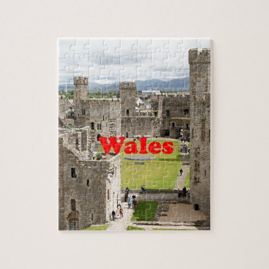 Wales: Caernarfon Castle, Großbritannien Puzzle (Vertikal)
