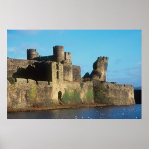 Wales - Caerphilly Castle, mit Blick auf die Poster
