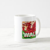 Wales Flag auf Brick Kaffeetasse (VorderseiteRechts)