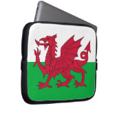 Wales Flag Laptop Sleeve (Vorne Rechts)
