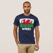 Wales mit walisischer Flagge T-Shirt (Vorne ganz)
