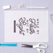"Walk by Faith" Bible Verse Typografie Design Seidenpapier (Handwerk)
