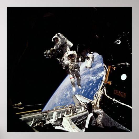 Walk (STS-101) Poster (Vorne)