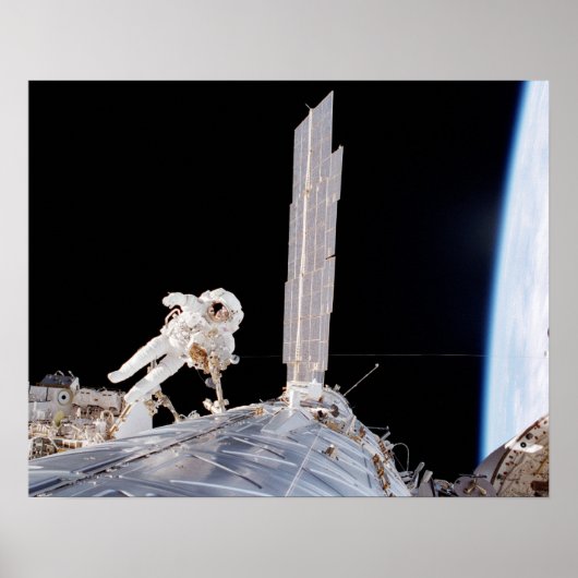 Walk (STS-98) Poster (Vorne)