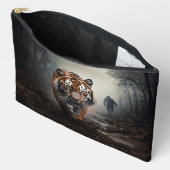Walking Alter Schwarz-Orange-Tiger surrealer Wald Zubehörtasche (Offen)