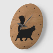 Walking Black Cat mit Long Fluffy Schwanz Imitats Große Wanduhr (Winkel)