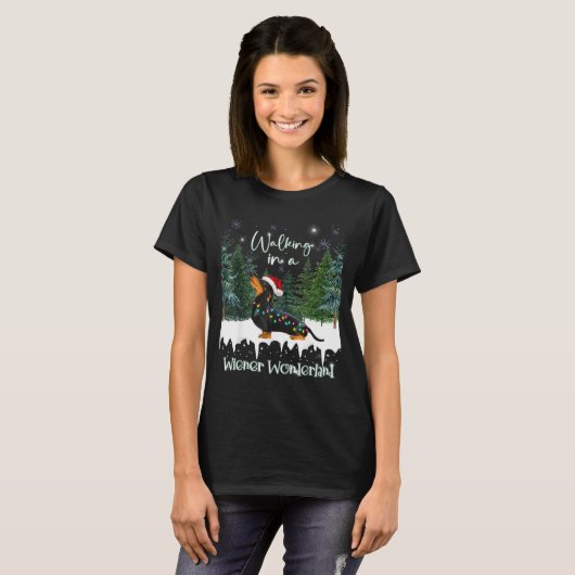 Walking In A Wiener Wonderland Dachshund  T-Shirt (Vorne ganz)
