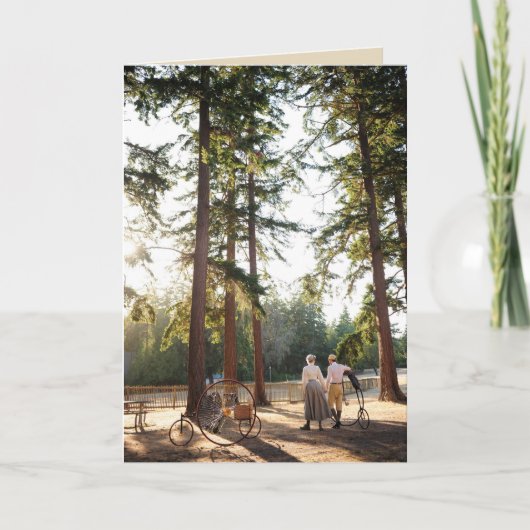 Walking-in-sunshine-Paar Karte (Vorderseite)