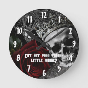 Wall Clock Haunting Adeline Zade Meadows Zaddy Runde Wanduhr