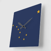 Wall Clock mit der Flagge von Alaska, USA Quadratische Wanduhr (Winkel)