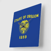 Wall Clock mit der Flagge von Oregon, USA Quadratische Wanduhr (Winkel)
