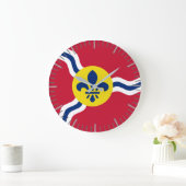 Wall Clock mit der Flagge von St. Louis, Missouri Große Wanduhr (Zuhause)