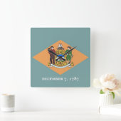 Wall Clock mit Flagge von Delaware, USA Quadratische Wanduhr (Zuhause)
