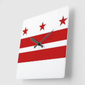 Wall Clock mit Flagge von Washington DC, USA Quadratische Wanduhr (Winkel)