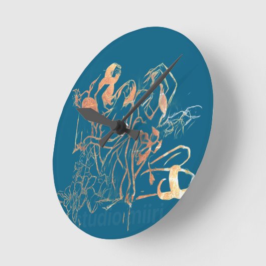 WALL CLOCK studio miiri Runde Wanduhr (Winkel)