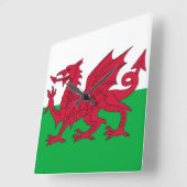 Wall Clock with Flag of Wales Quadratische Wanduhr (Winkel)