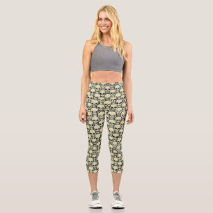 Wall o’ Skulls Capri Leggings