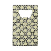 Wall o’ Skulls Geldbeutel Flaschenöffner (Rückseite)