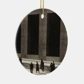 Wall Street (von Paul Strand, 1915) Keramik Ornament (Rechts)