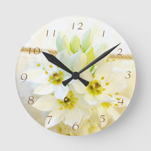 Wall-Uhr der weißen Blume Runde Wanduhr (Vorderseite)