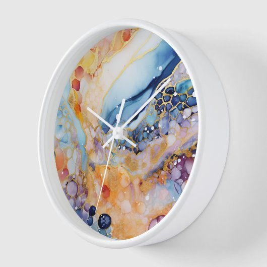 Wall Uhr mit abstrakten Elementen. Stilvolles Deko (Winkel)