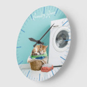Wall-Uhr, Wäscheservice mit Katze Große Wanduhr (Winkel)