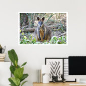 Wallaby im Wald Poster (Heimbüro)