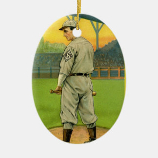 Wallace - 1911 keramikornament