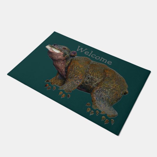 Walnut Bear Willkommen Fußmatte (Schrägansicht)