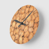 Walnut Quirky Runde Wanduhr (Winkel)