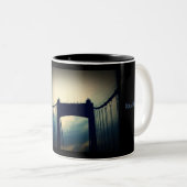 Walt Whitman-Brücken-Philadelphia PA Zweifarbige Tasse (VorderseiteRechts)