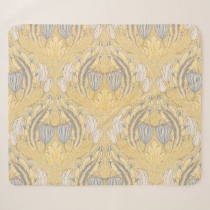 Walter Crane Blue White Tulips & Acanthus Sherpadecke