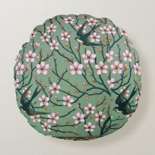 Walter Crane Schwalben und Mandeln Rundes Kissen