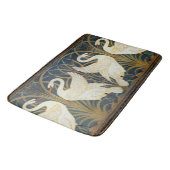 Walter Crane - Swan, Rush and Iris Art Nouveau Badematte (Schrägansicht)