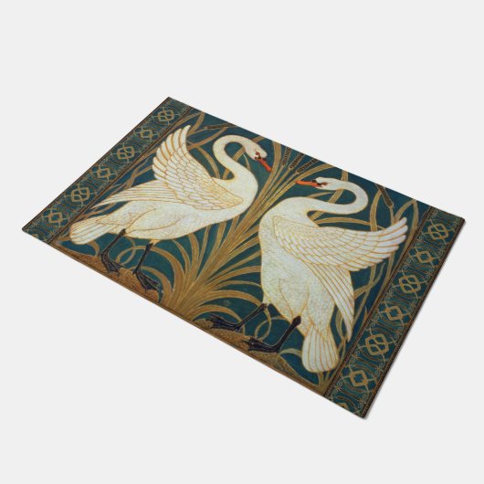 Walter Crane Swan, Rush and Iris Art Nouveau Fußmatte (Schrägansicht)