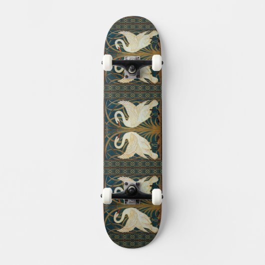 Walter Crane Swan, Rush and Iris Art Nouveau Skateboard (Vorderseite)