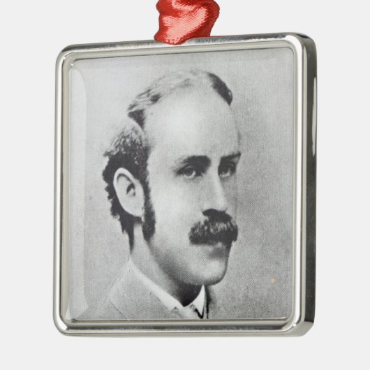 Walter Pater Ornament Aus Metall (Links)