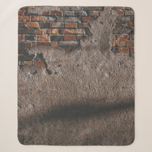 Wand mit gebrochenen Ziegeln Sherpadecke